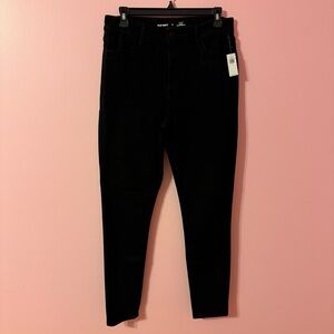 Old Navy Black Skinny Jeans Sleek Design